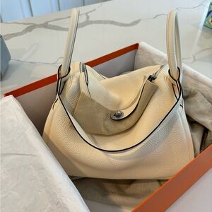 Brand New Hermes Lindy 30 Bag